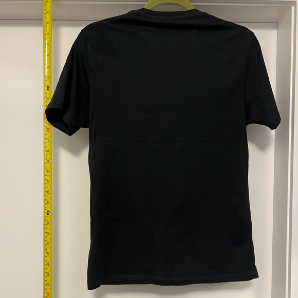 Levi’s branded T-shirt - Picture 2 of 3